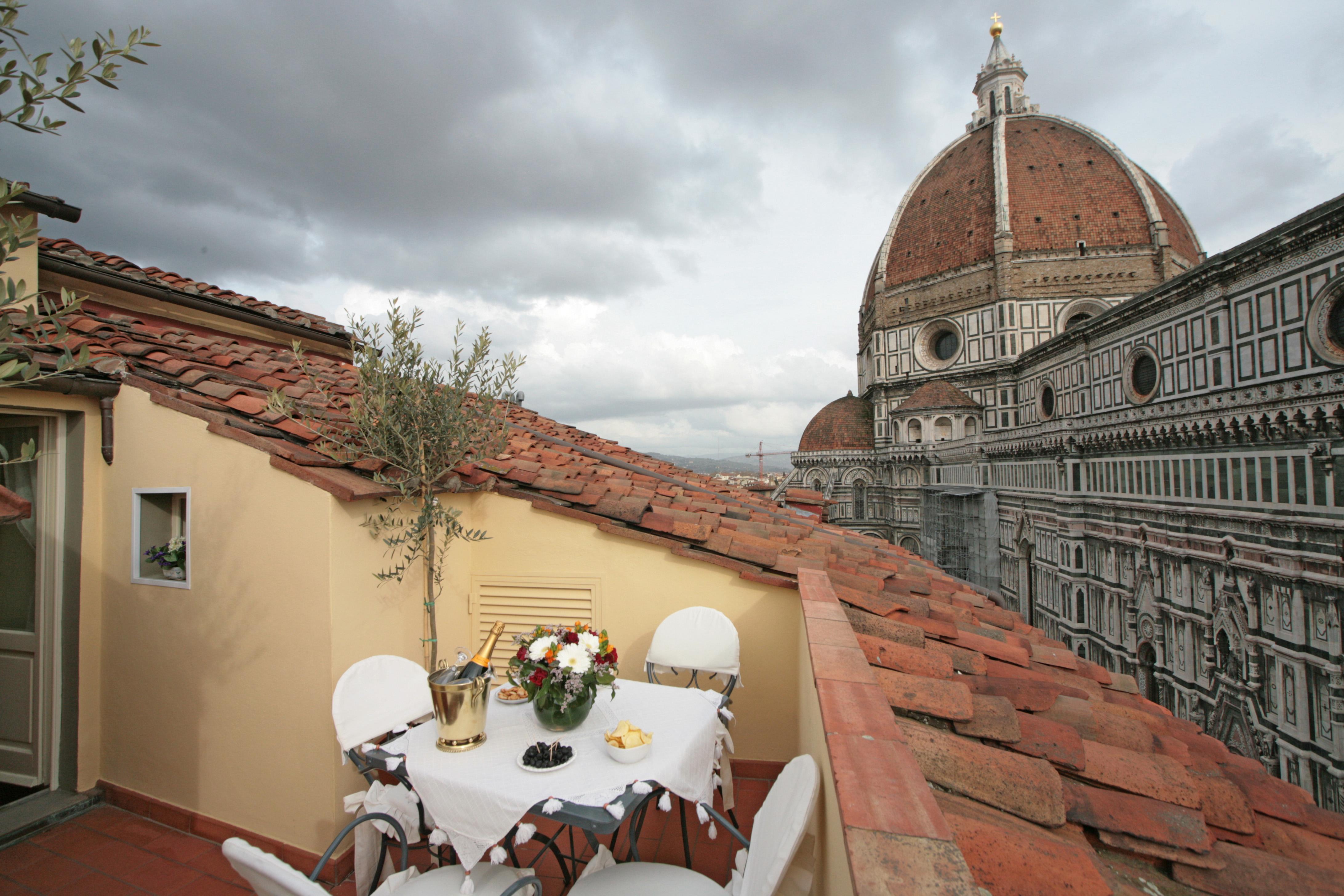 Palazzo Gamba Apartments Al Duomo Firenze Eksteriør billede